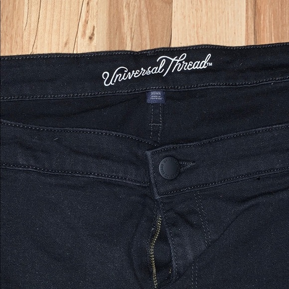 Universal Thread Bermudas - Picture 4 of 4